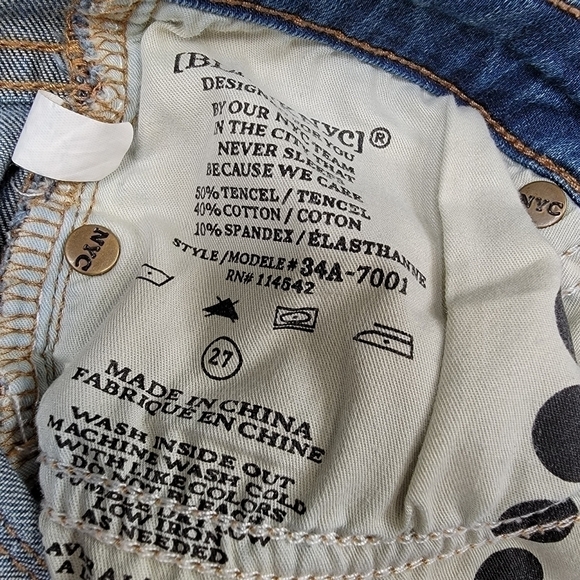 𝅺BLANKNYC Skinny Jeans - Picture 3 of 8